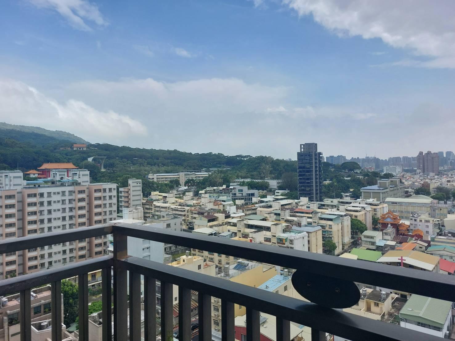 山海領市屋況非常好*高樓景觀+平面車位