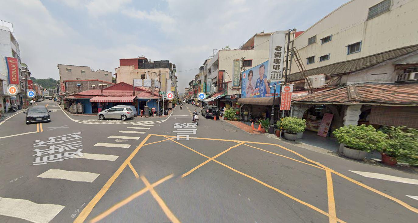 近旗山老街方正農地