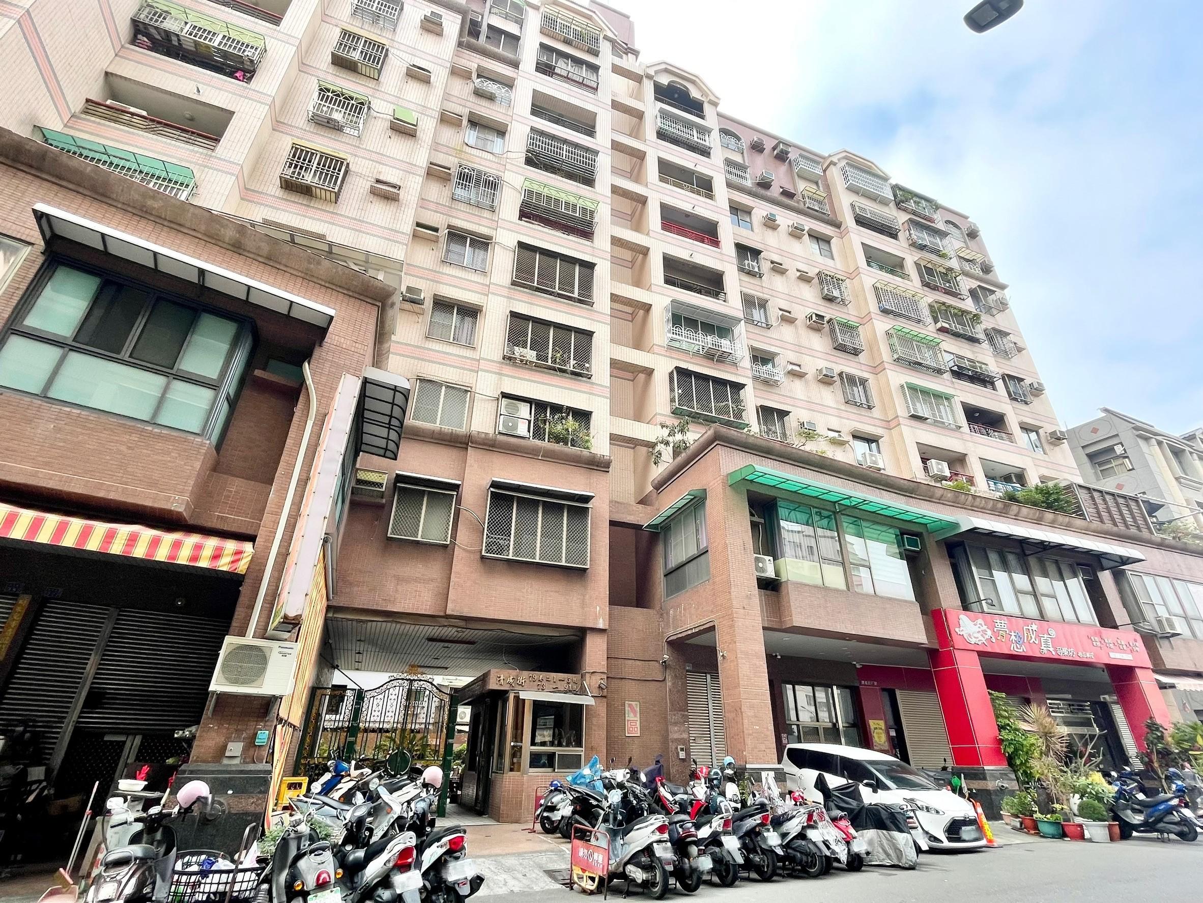 土庫商圈.近國一★採光雙陽台三房