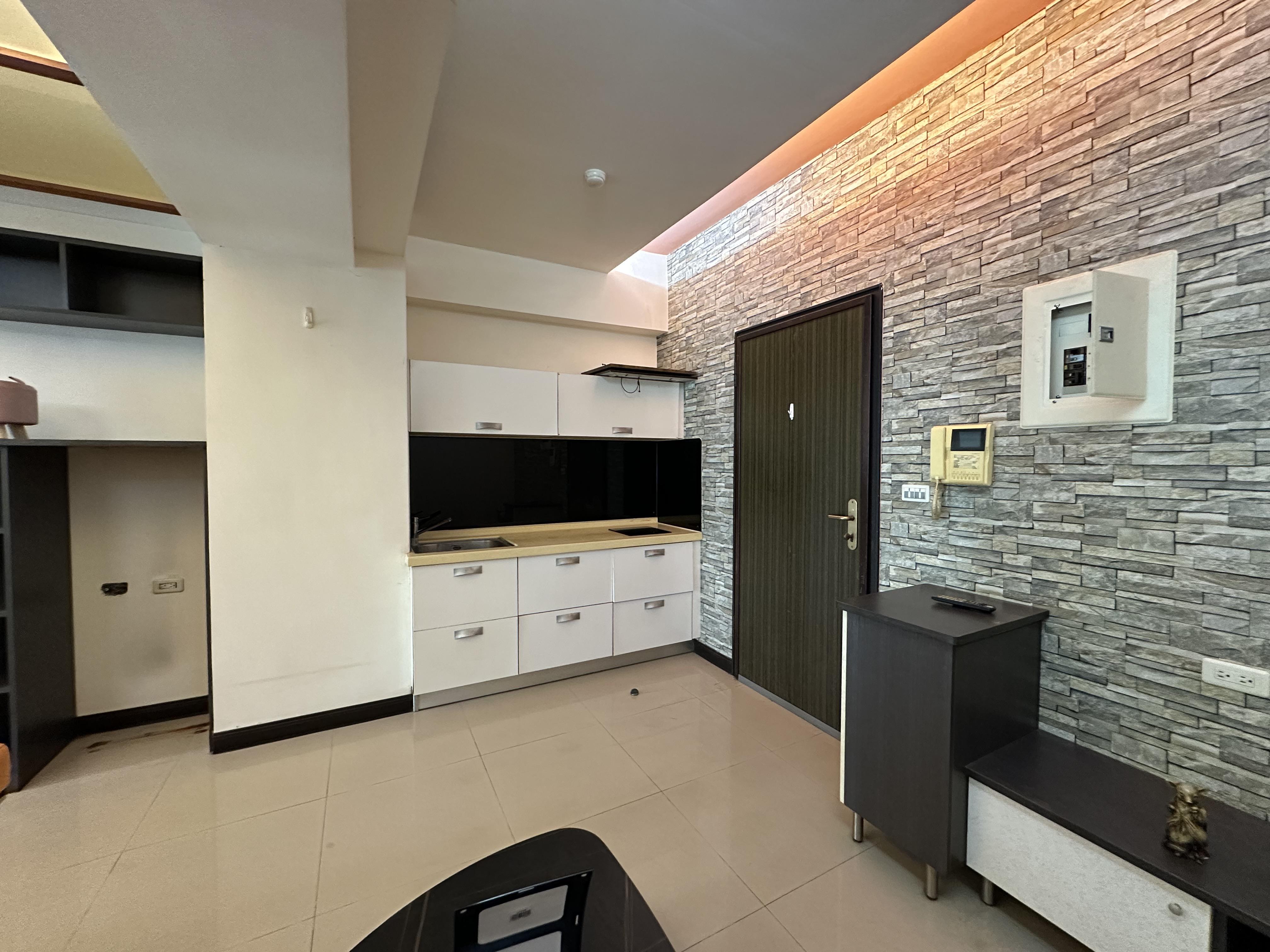 美術館印象巴黎稀有1+1大套房+B1平車