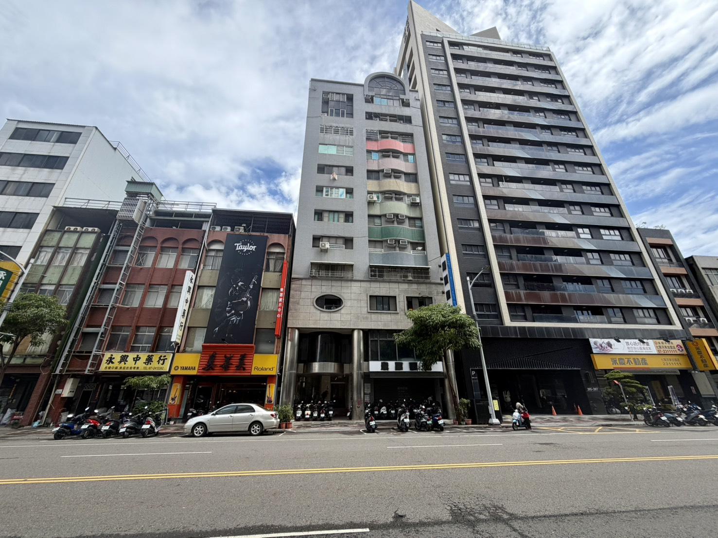 【七賢市中企業總部】百坪旗艦商辦｜市中心黃金門牌｜企業置產首選