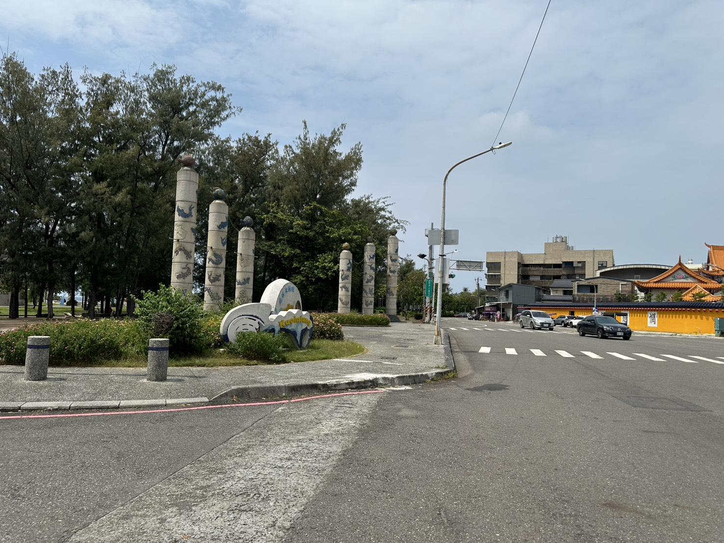 旗津海岸公園旁臨路大面寬17米雙店面