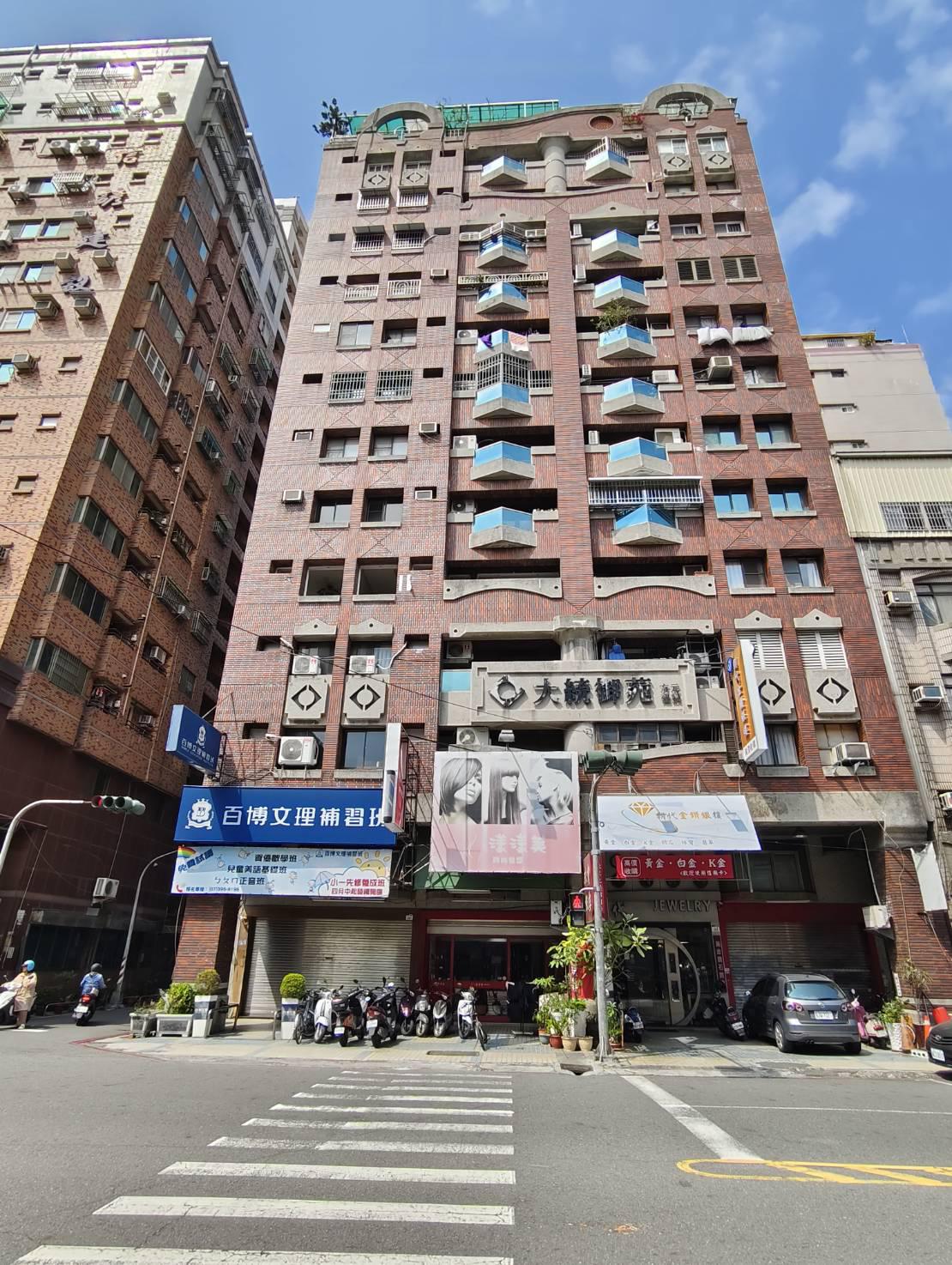 陽明雙學區大坪數三房衛浴全翻新